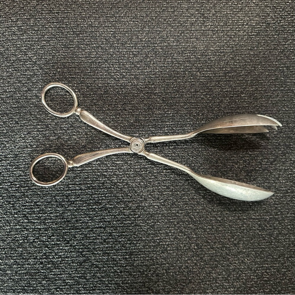 Vintage serving tongs salad silver plated utensil